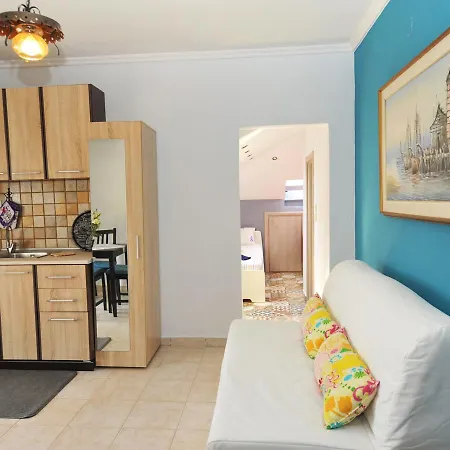 Alice Wonderland Nea Halkidiki Apartmán *