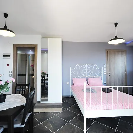 Alice Wonderland Nea Halkidiki Apartmán *