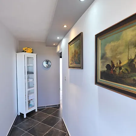 Apartmán Alice Wonderland Nea Halkidiki *