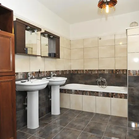 Alice Wonderland Nea Halkidiki Apartamento